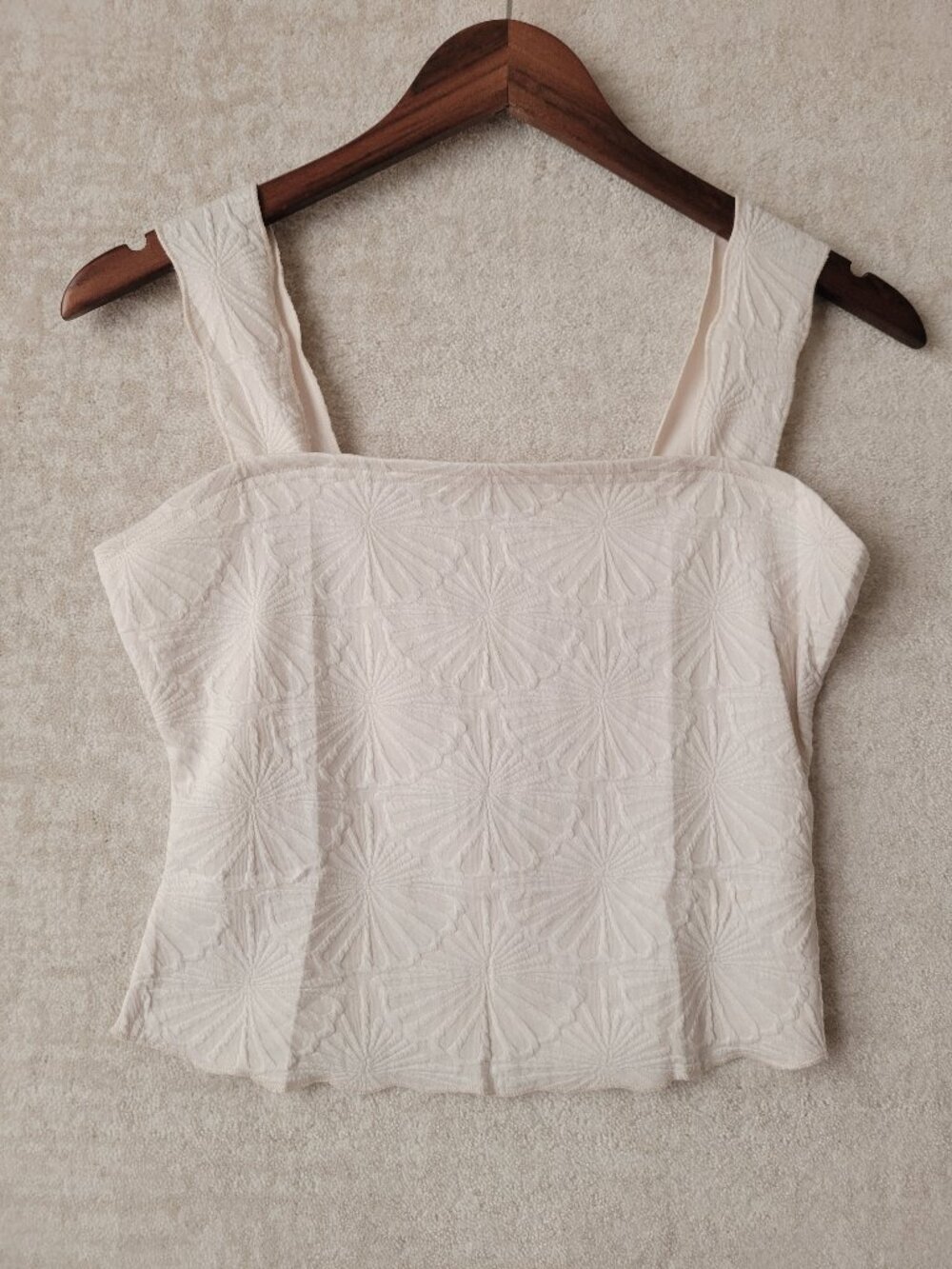 NILOINE Beige Textured Jacquard Square Neck Camisole Top M Sunburst Embossed NWT